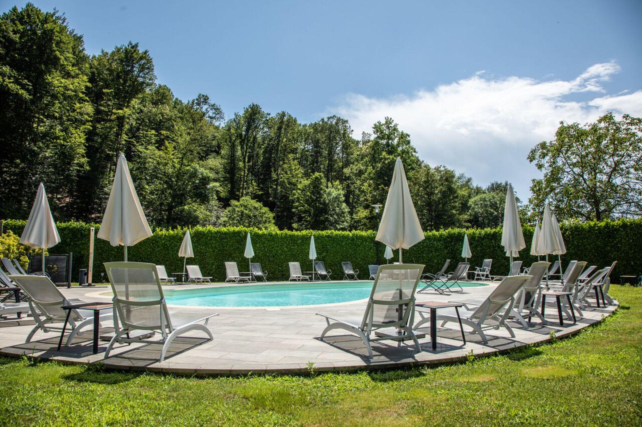 Hotel Cortese Armeno Екстериор снимка