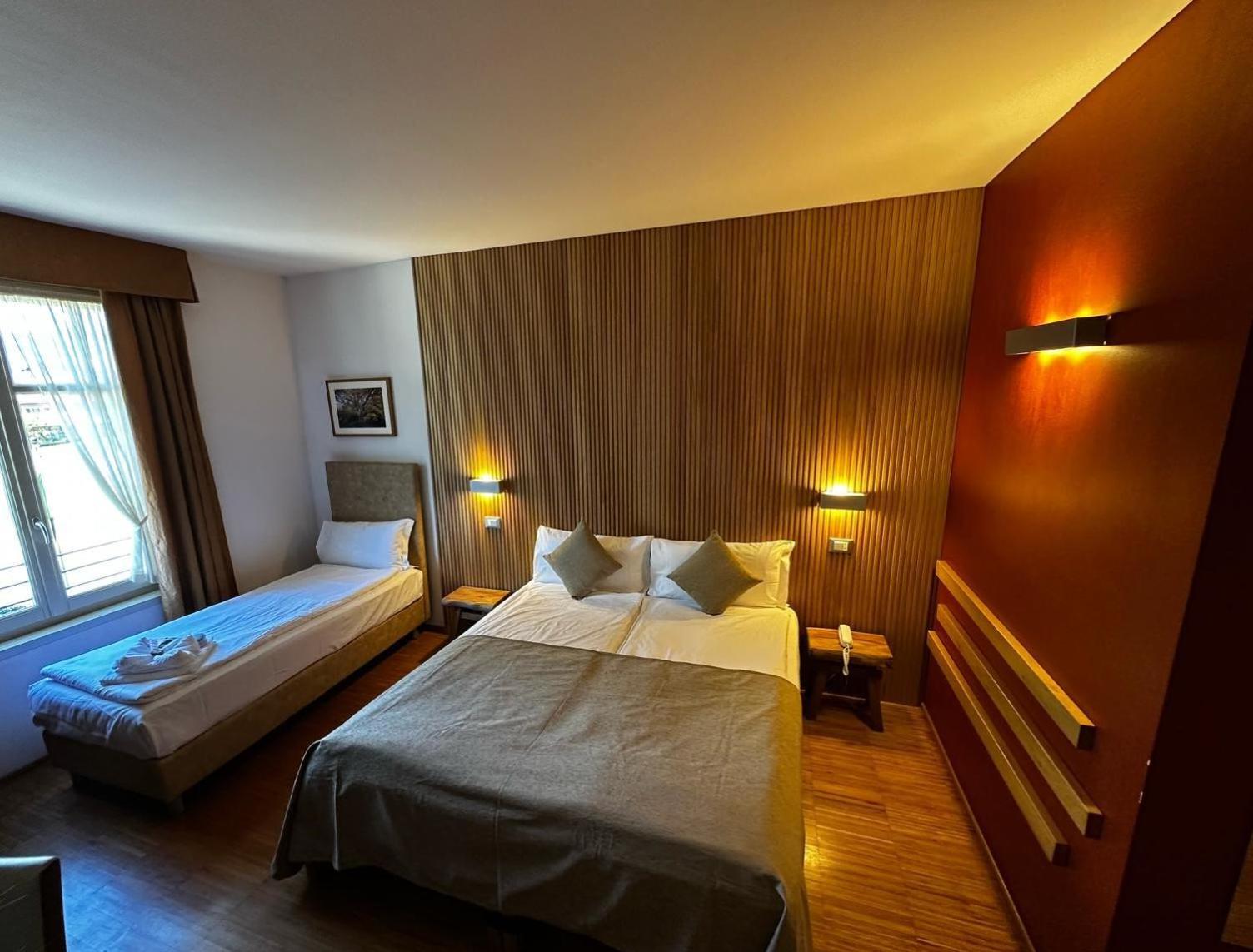 Hotel Cortese Armeno Екстериор снимка